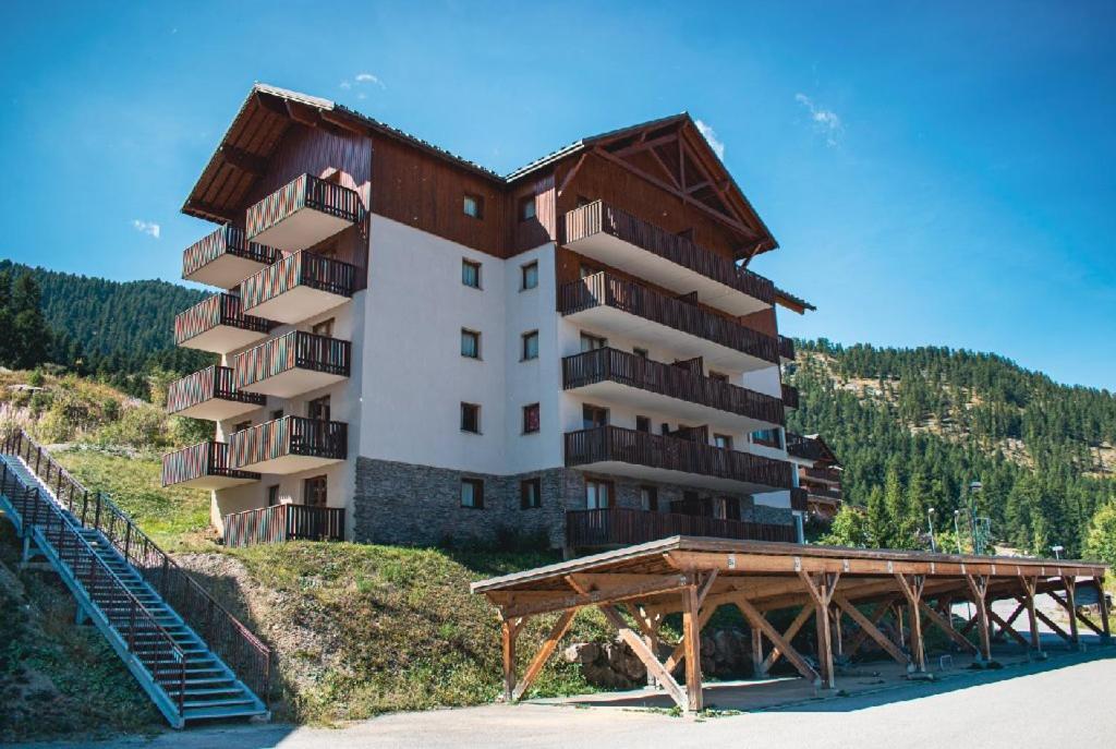 Les Gentianes By Actisource Aparthotel Puy-Saint-Vincent Ngoại thất bức ảnh